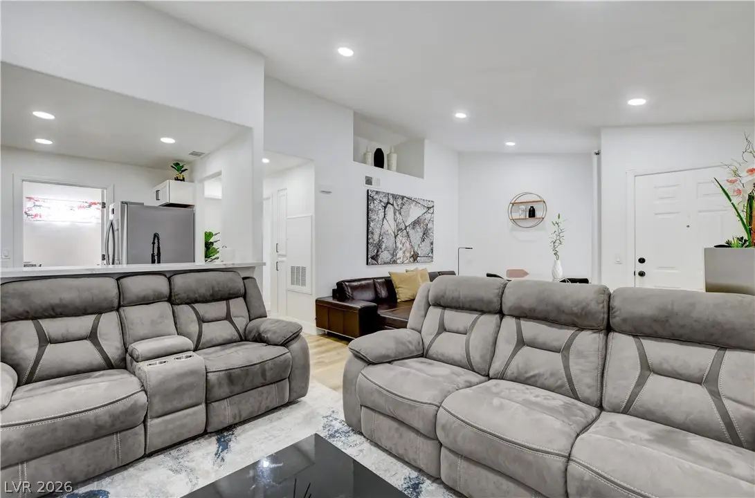 1800 Edmond Street #223, Las Vegas, NV 89146 - #1