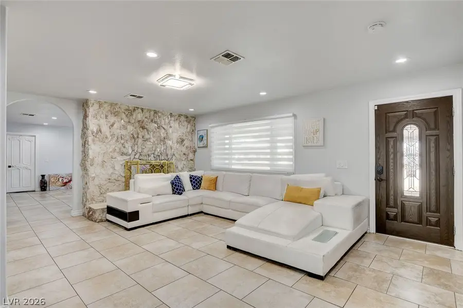 1963 Sycamore Trail, Las Vegas, NV 89108 - Image #3