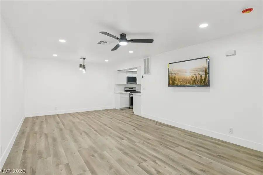 213 N Lamb Boulevard #F, Las Vegas, NV 89110 - Image #3
