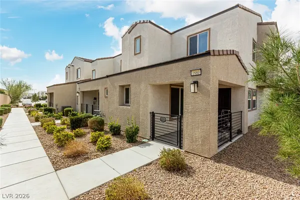 1880 Arcadian King Sun Street, Las Vegas, NV 89106