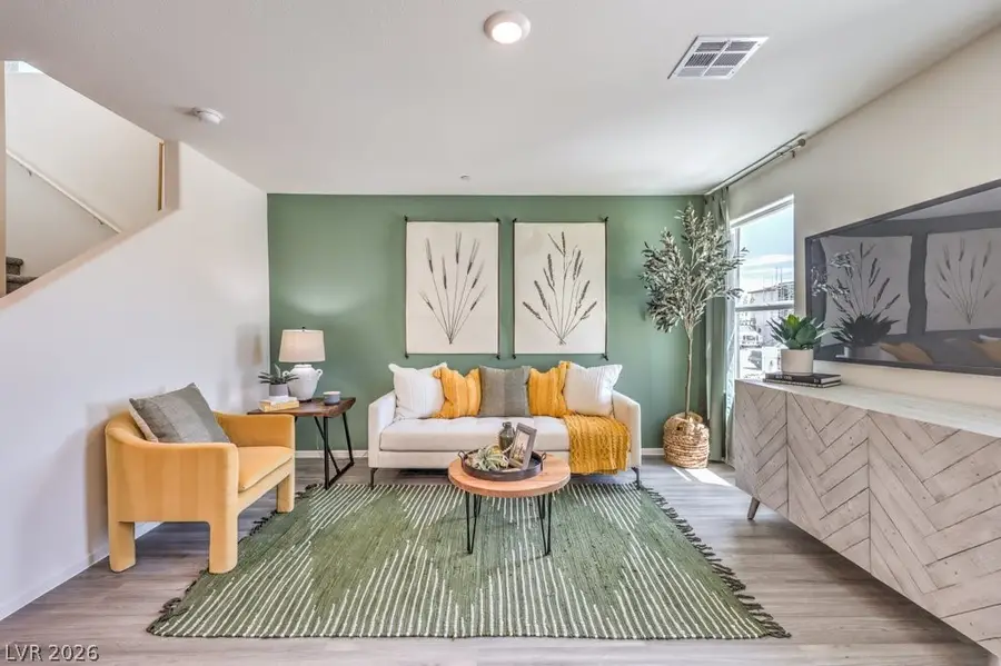 6086 Hibiscus Garden St. Street #9, North Las Vegas, NV 89081 - Image #2