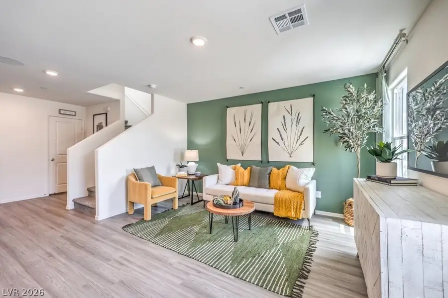 6086 Hibiscus Garden St. Street #9, North Las Vegas, NV 89081 - Image #3