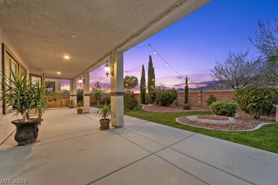 4104 Cathedral Falls Avenue, North Las Vegas, NV 89085 - #2