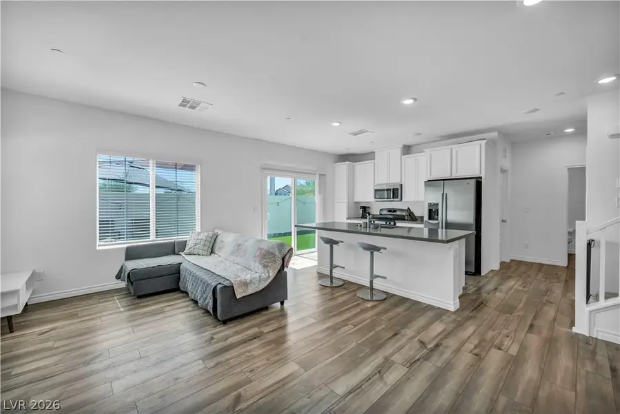 7222 N Decatur Boulevard #5, Las Vegas, NV 89131 - Image #2