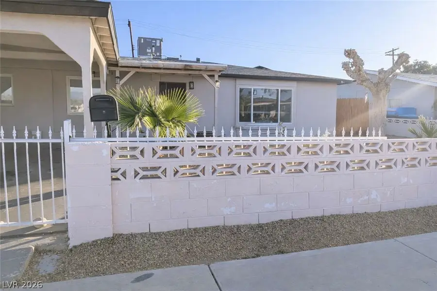 1201 Wyatt Avenue, Las Vegas, NV 89106 - Image #2