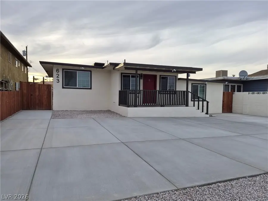 623 N 10th Street, Las Vegas, NV 89101 - #3