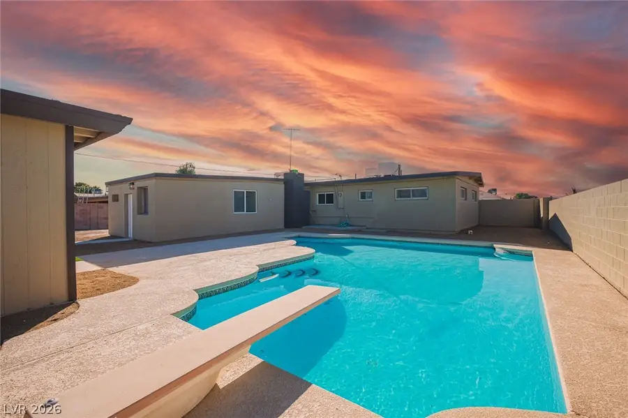 2506 N Gateway Road, Las Vegas, NV 89115 - Image #2