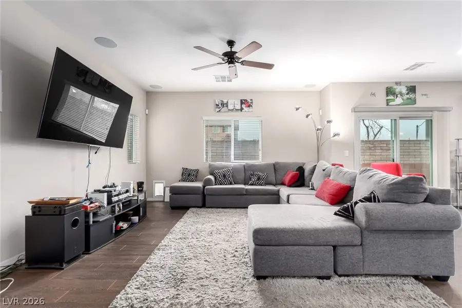 10814 Faulkner Run Avenue, Las Vegas, NV 89166 - #2