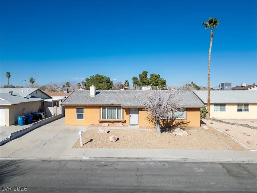 4488 Sun Vista Drive, Las Vegas, NV 89104 - #3