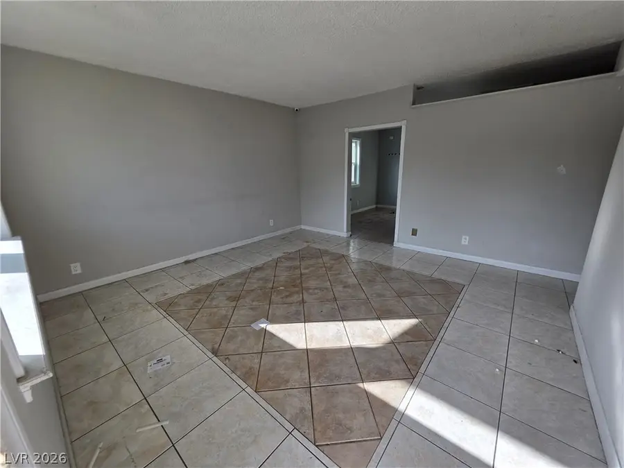 5804 Eugene Avenue, Las Vegas, NV 89108 - #3