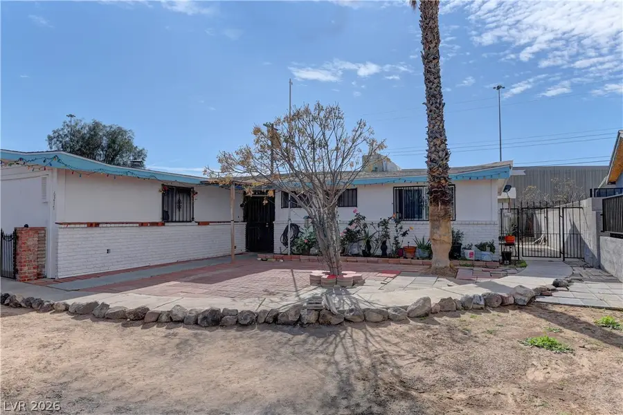 6217 Clarice Avenue, Las Vegas, NV 89107 - #2
