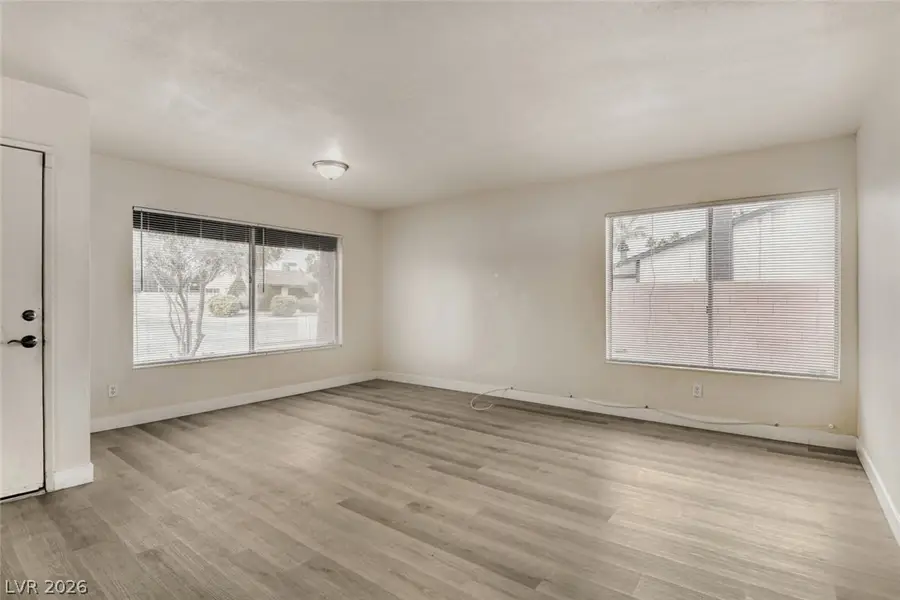 5380 Oxbow Street, Las Vegas, NV 89119 - #2