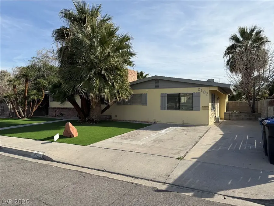 2107 Frontier Avenue, Las Vegas, NV 89106 - #3