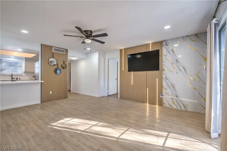 3823 S Maryland Parkway #3, Las Vegas, NV 89119 - #3