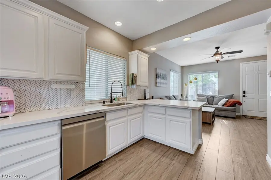 1628 Summer Blush Avenue, Las Vegas, NV 89183 - #3