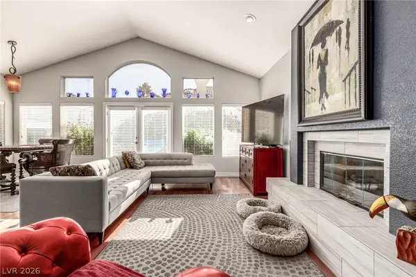 8105 Lake Hills Drive, Las Vegas, NV 89128