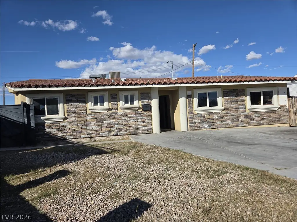 2201 Constantine Avenue, Las Vegas, NV 89101 - #1