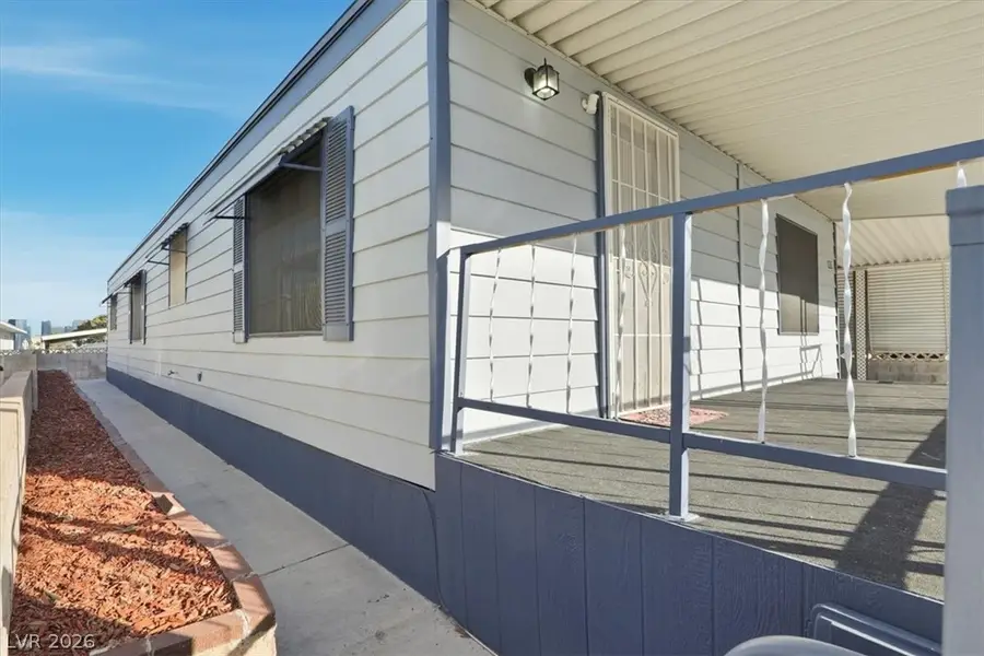 4570 Royal Ridge Avenue, Las Vegas, NV 89103 - #3