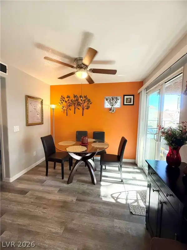 9325 W Desert Inn Road #173, Las Vegas, NV 89117