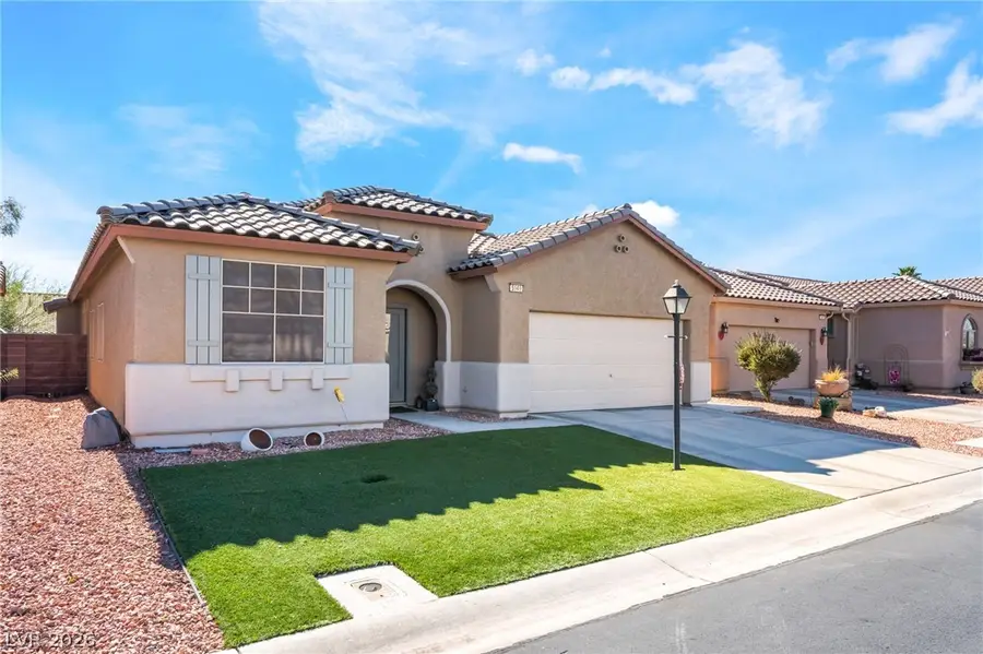 5949 Pavilion Lakes Avenue, Las Vegas, NV 89122 - #2