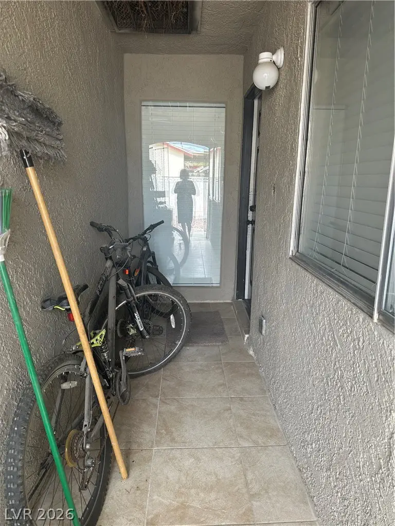 809 Mantis Way #4, Las Vegas, NV 89110 - #2