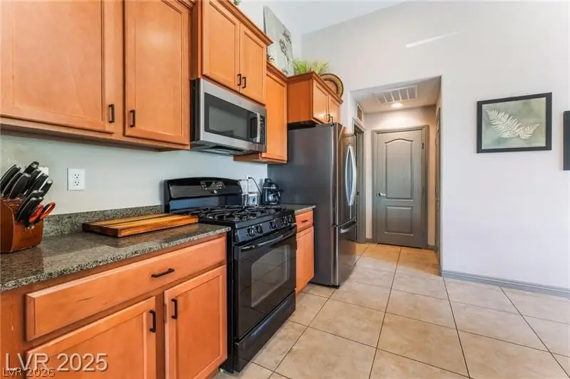 4508 Dragon Fly Creek Avenue, North Las Vegas, NV 89031 - #3