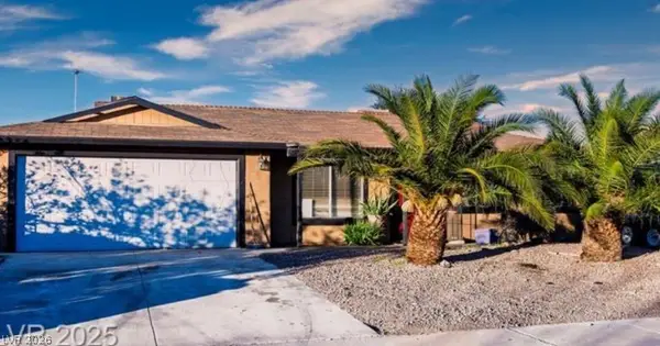 517 Longtree Avenue, Henderson, NV 89011