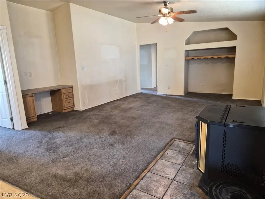 420 W Hoyt Street, Beatty, NV 89003 - #3