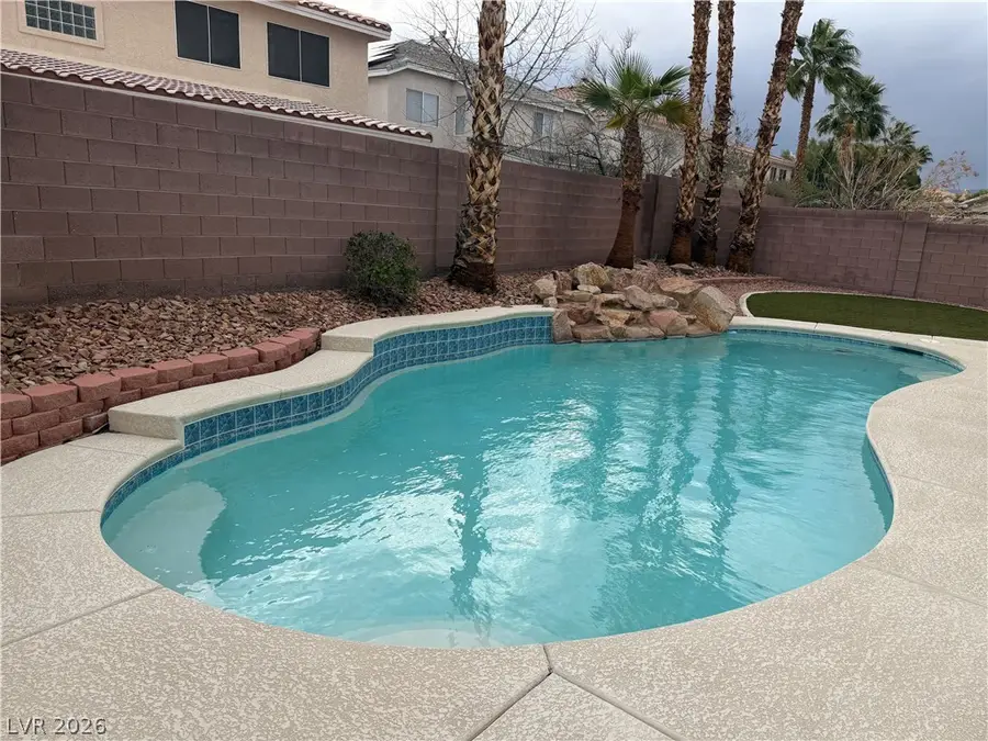 6313 Isabel Cove Avenue, Las Vegas, NV 89139 - #3