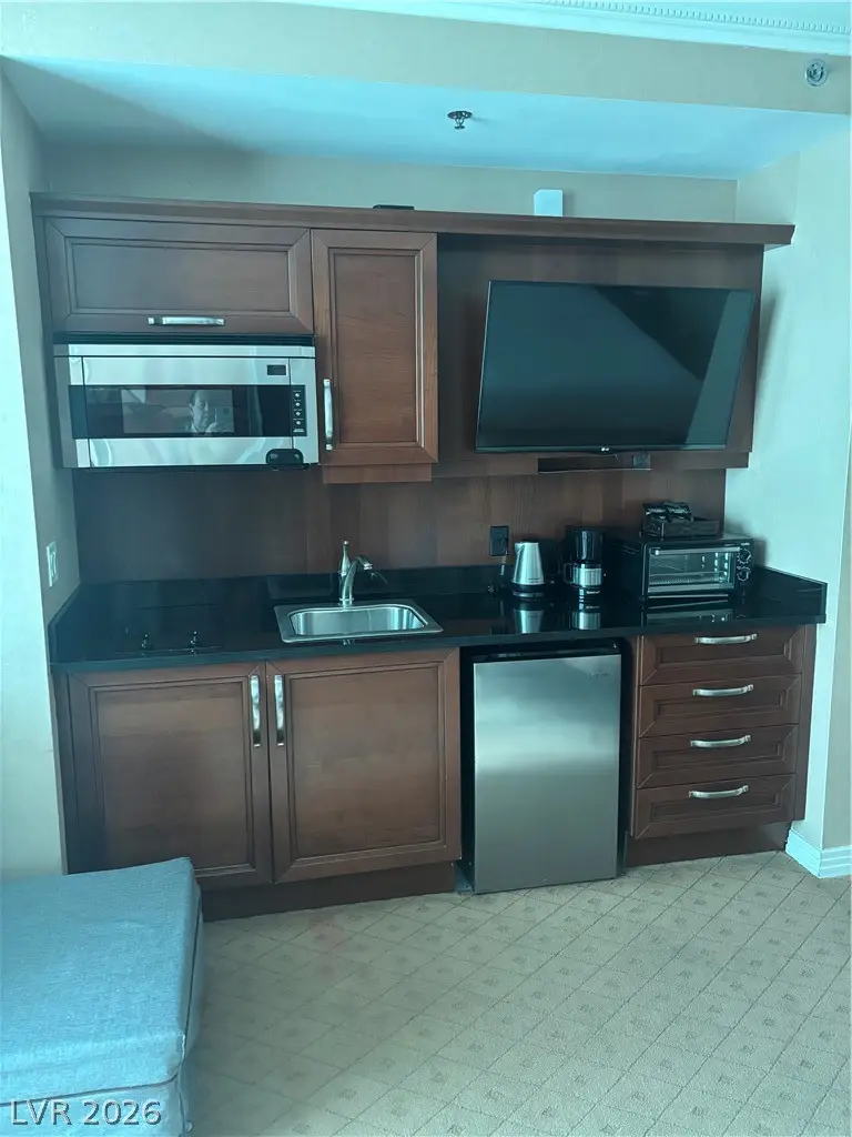 125 E Harmon Avenue #1719, Las Vegas, NV 89109 - #3