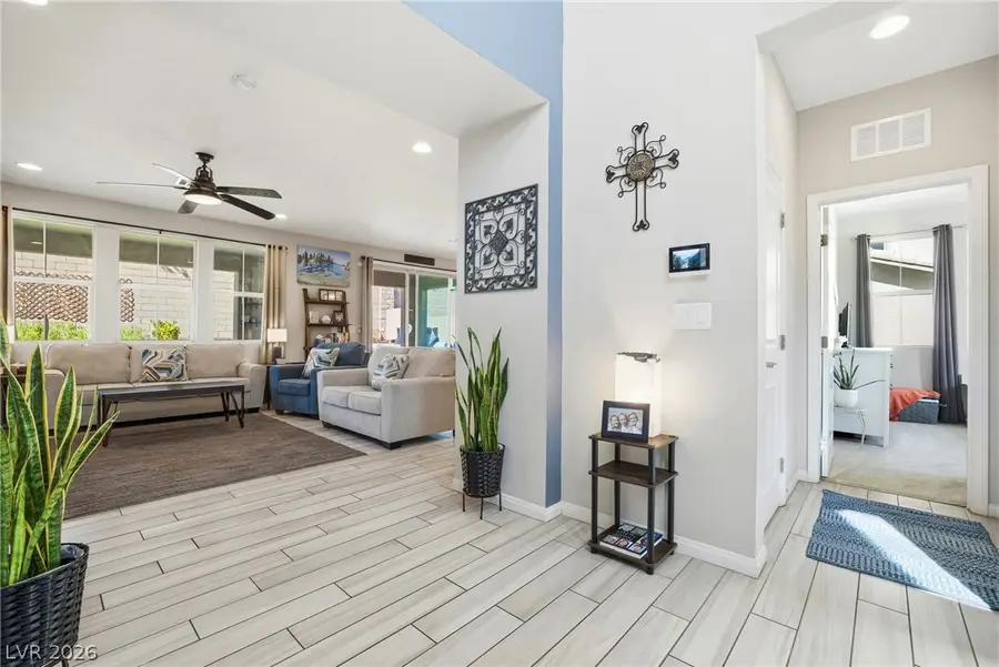 8111 California Pine Street, Las Vegas, NV 89166 - #3