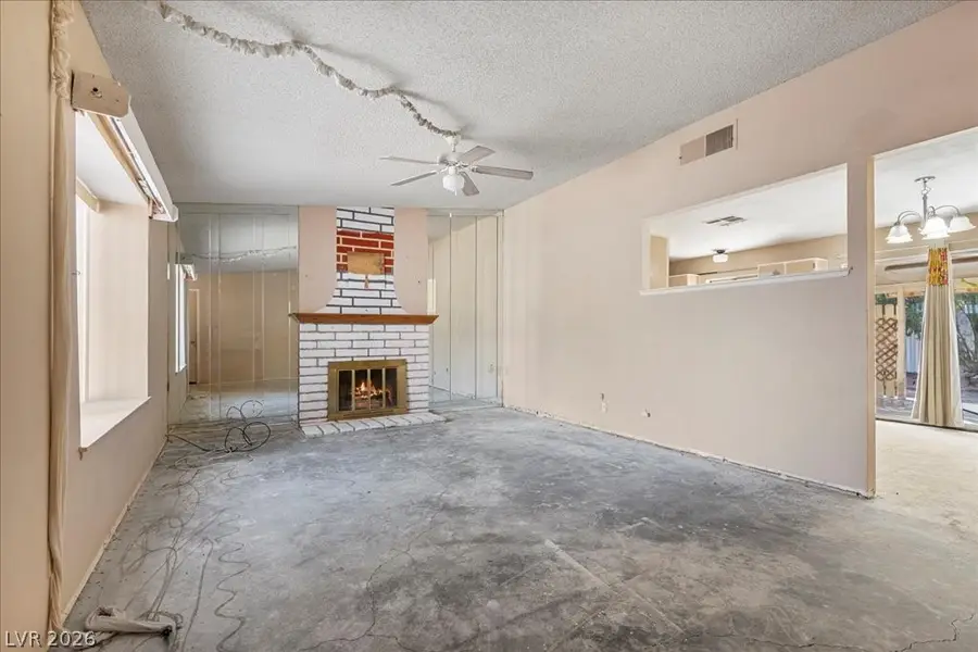 6401 Ouida Way, Las Vegas, NV 89108 - #3