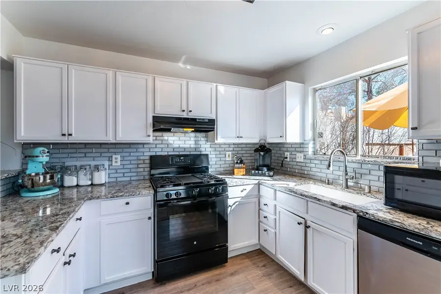 8025 Mt Royal Court, Las Vegas, NV 89145 - #2