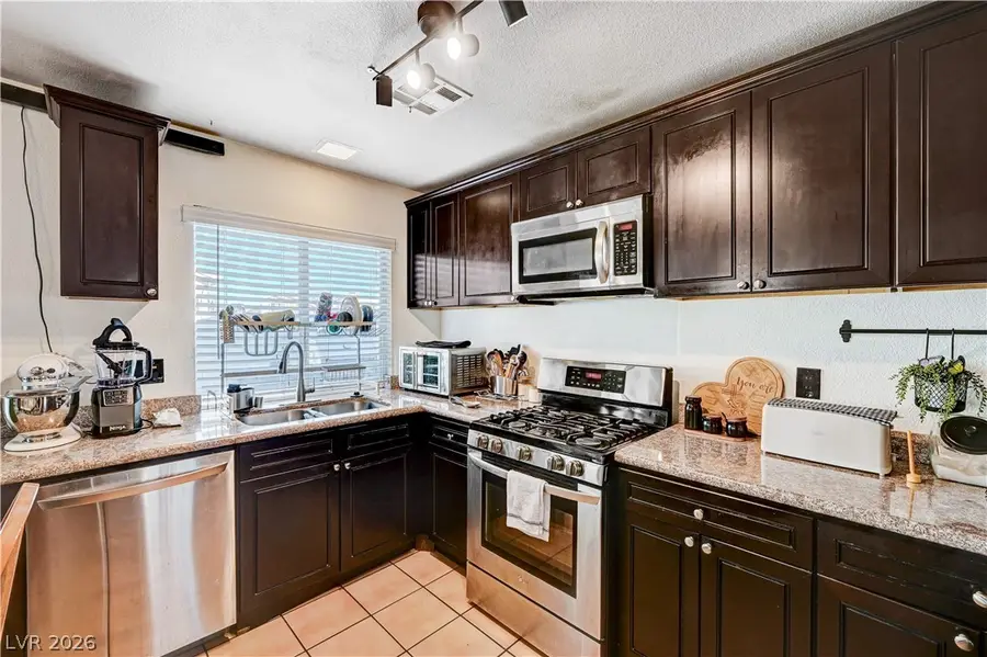 6508 Moon Roses Court, Las Vegas, NV 89108 - #3