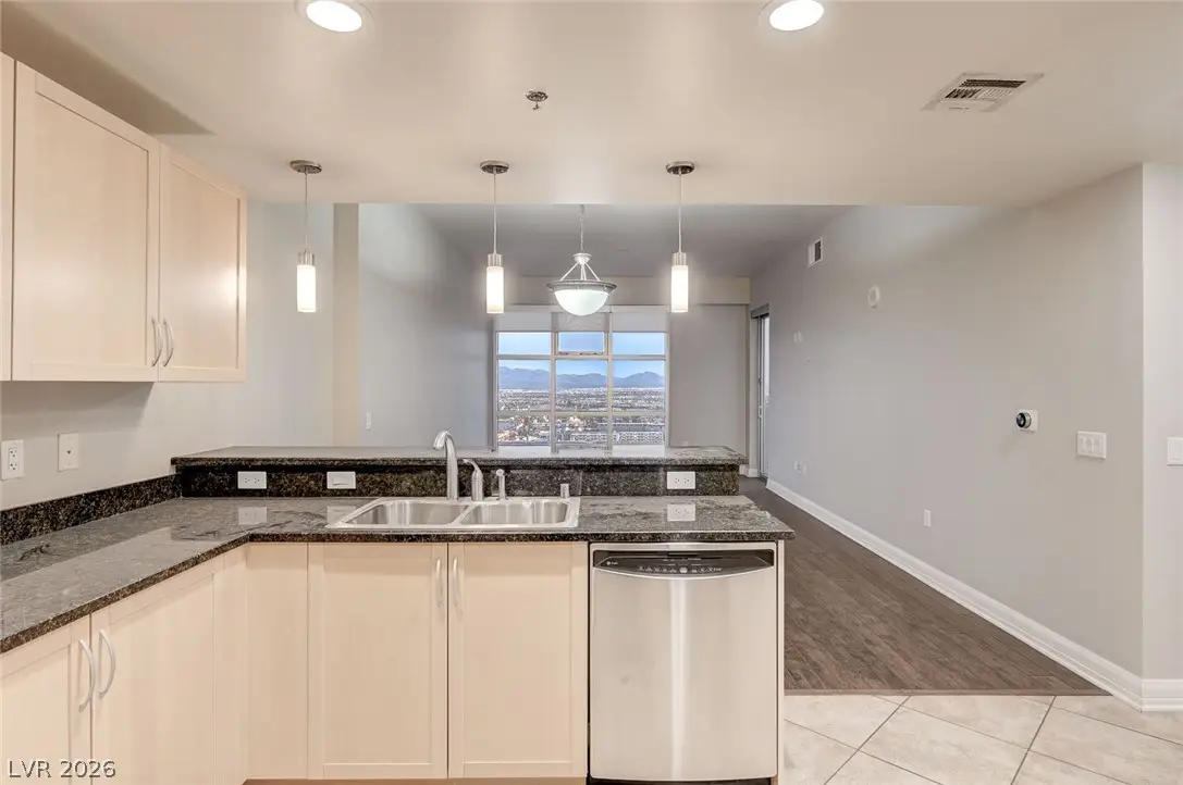 150 Las Vegas Boulevard #1716, Las Vegas, NV 89101 - #1
