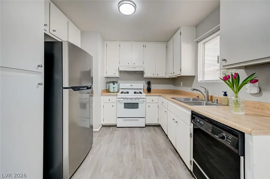 227 Meyers Avenue, Henderson, NV 89015 - #2