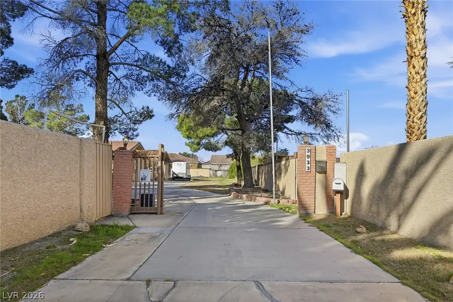 3933 S Pearl Street, Las Vegas, NV 89121 - #3