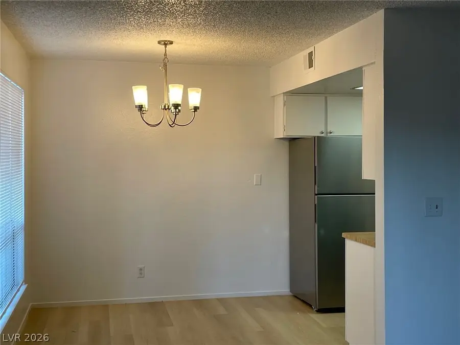 5060 Newport Cove Drive #B, Las Vegas, NV 89119 - #3