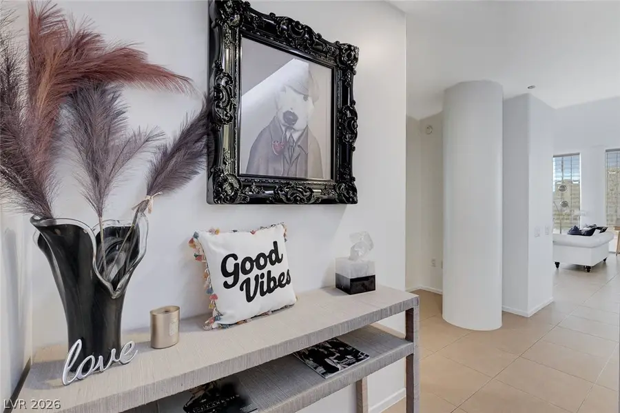 3722 Las Vegas Boulevard #811, Las Vegas, NV 89158 - #2