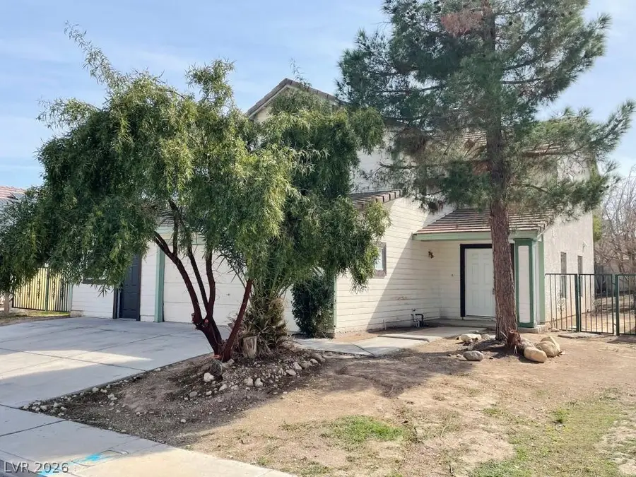 6105 Castle Bay Drive, Las Vegas, NV 89108 - #2