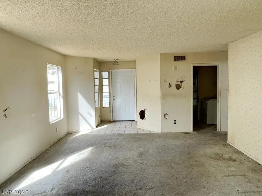 6105 Castle Bay Drive, Las Vegas, NV 89108 - #3