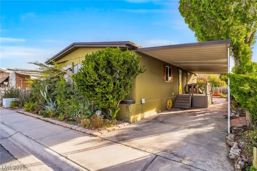 3530 Katmai Drive, Las Vegas, NV 89122 - #3