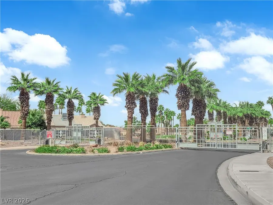 6354 Bruma Avenue, Las Vegas, NV 89122 - #2