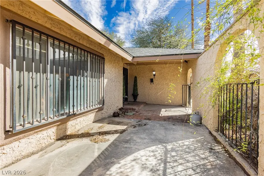 4492 E Rochelle Avenue, Las Vegas, NV 89121 - #3