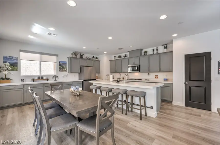 10375 Bagg Avenue, Las Vegas, NV 89166 - #3