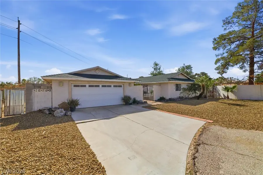 3040 Westwind Road, Las Vegas, NV 89146 - #2