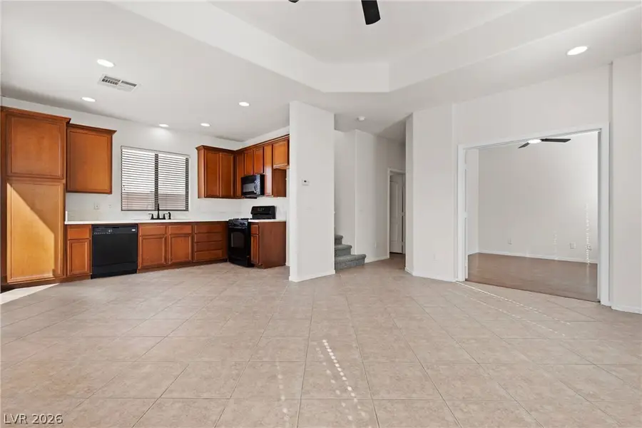 5533 Overlook Valley Street, North Las Vegas, NV 89081 - #2