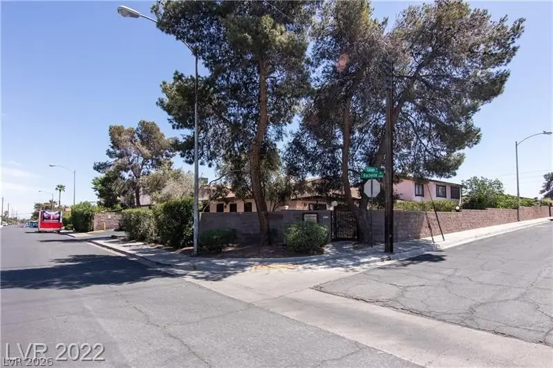 4338 Caliente Street #5, Las Vegas, NV 89119 - #2