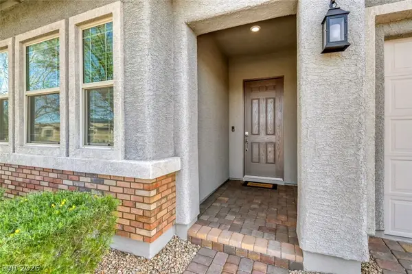 640 Longfeather Street, Henderson, NV 89011