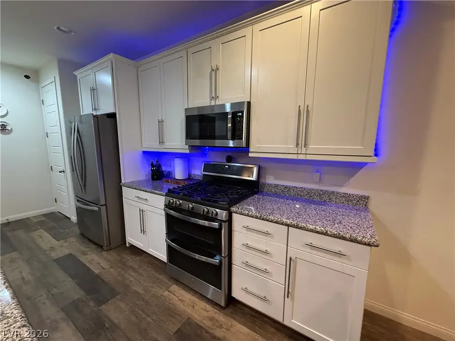 714 N Water Street, Henderson, NV 89015 - #2